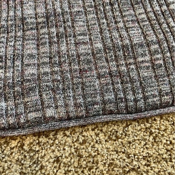 Pilcro Anthropologie knit high neck tank. Womens size L. - Picture 9 of 14